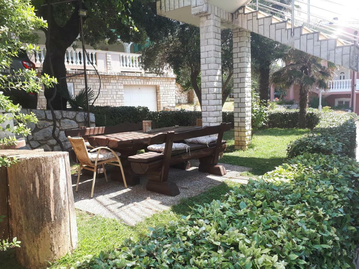 Apartmani Lidija Lopar Exterior foto
